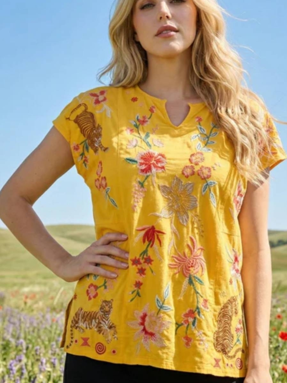 Johnny Was Yellow Embroidered Floral & Tiger Short Sleeve Tunic Women's S Boho